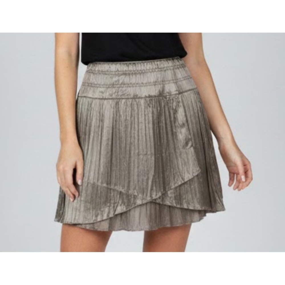 Sundance Skirt Women's Size 4 Gathered Pleated Asymmetrical Hem Taupe Polyester